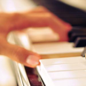 礼堂光拍过黄片儿吗
